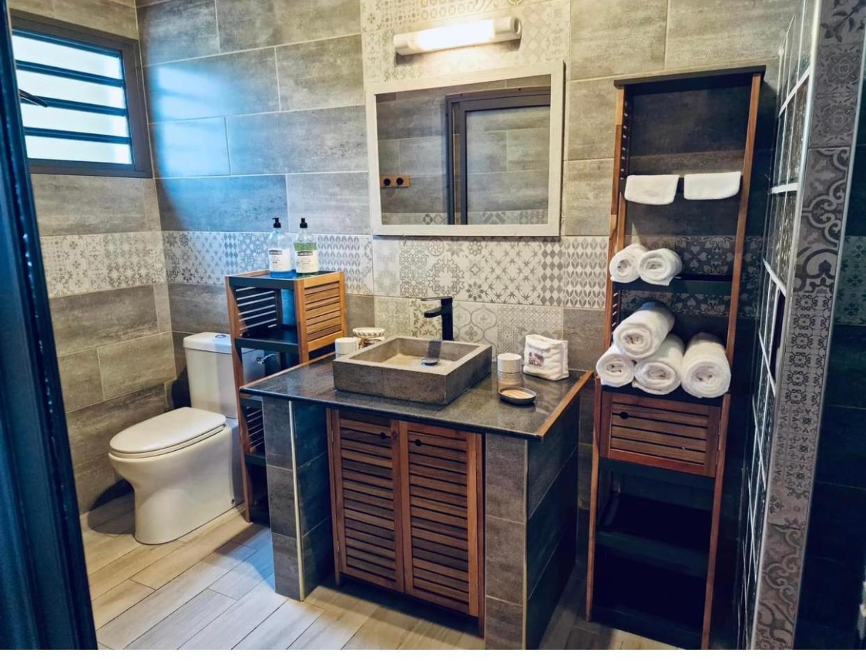 Chambres Et Tables D'Hote Du Voyageur Ла-Плен-де-Пальміст Екстер'єр фото