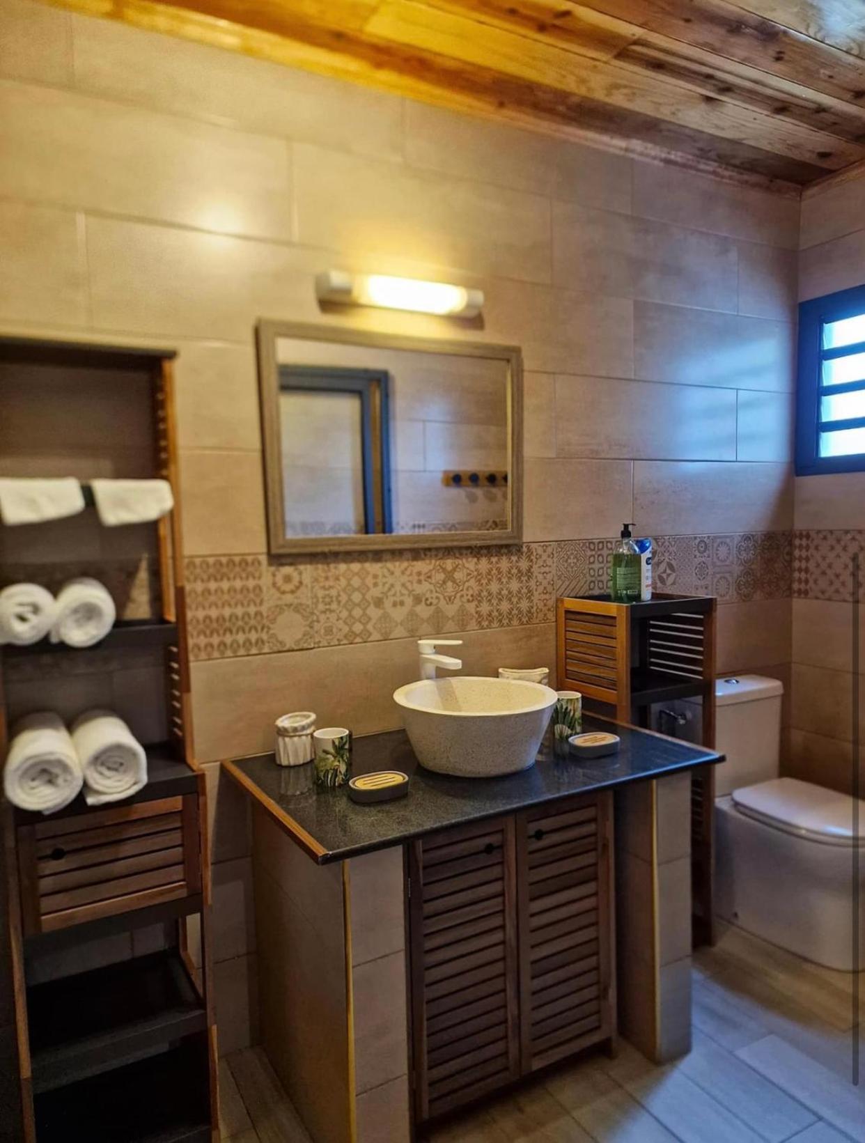 Chambres Et Tables D'Hote Du Voyageur Ла-Плен-де-Пальміст Екстер'єр фото
