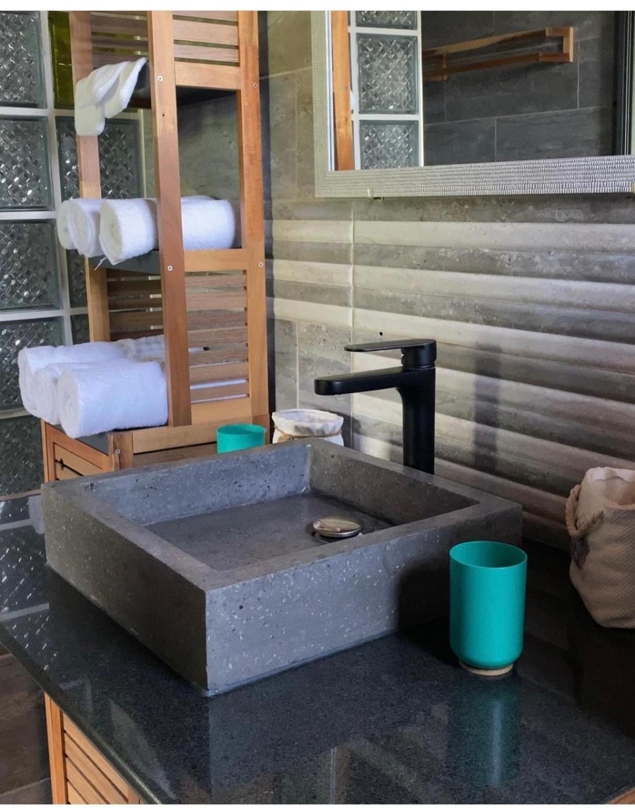 Chambres Et Tables D'Hote Du Voyageur Ла-Плен-де-Пальміст Екстер'єр фото